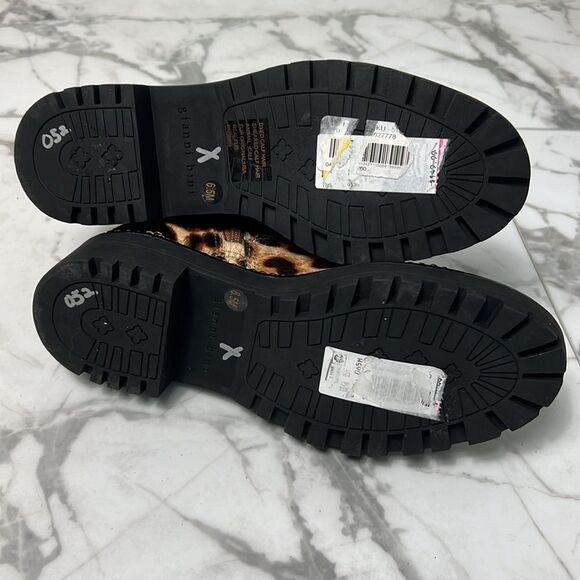 Gianni Bini Leopard Print Calf Hair Lace Up Ankle Boots Size 6.5 - Picture 9 of 10